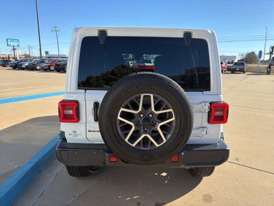 2025 Jeep Wrangler Sahara