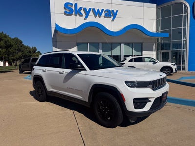 2024 Jeep Grand Cherokee Laredo
