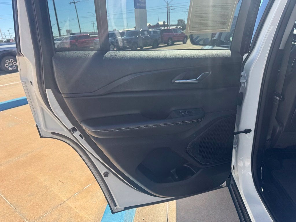 2024 Jeep Grand Cherokee Laredo