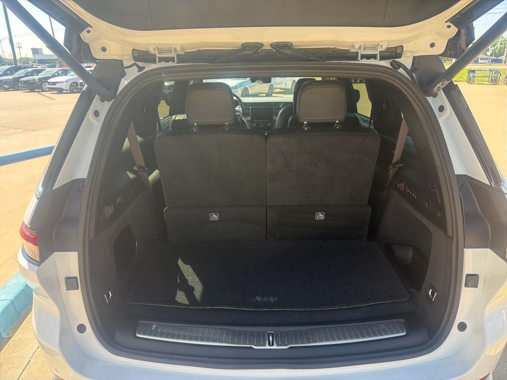 2024 Jeep Grand Cherokee L Summit