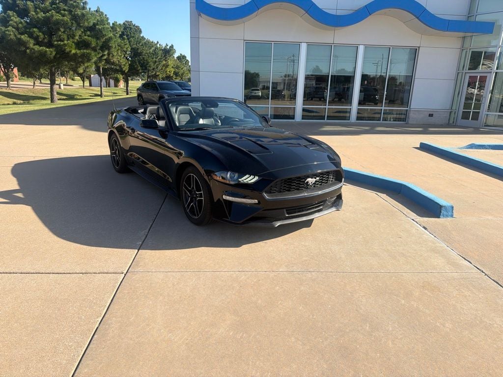 2022 Ford Mustang EcoBoost Premium