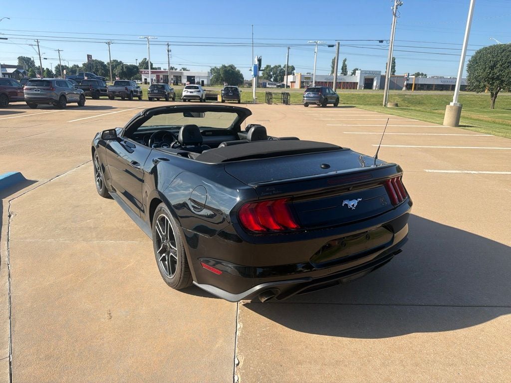 2022 Ford Mustang EcoBoost Premium