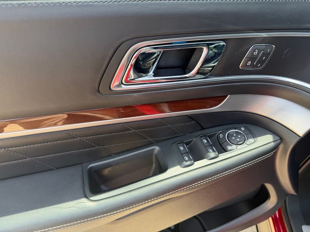 2019 Ford Explorer Platinum