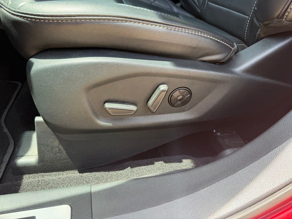 2019 Ford Explorer Platinum