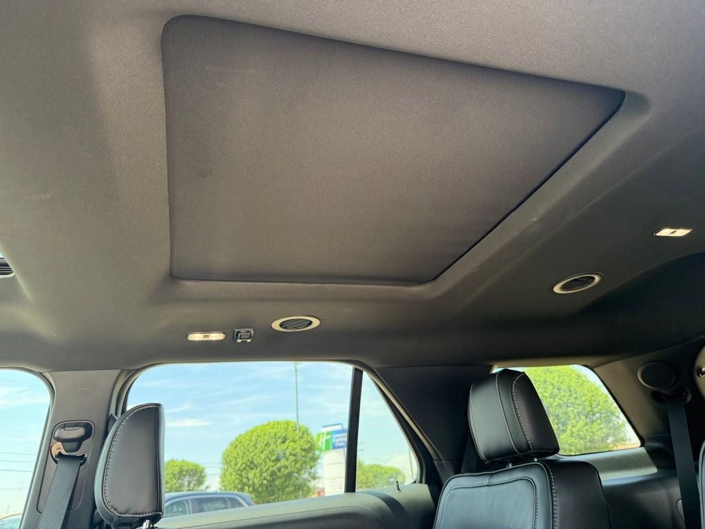 2019 Ford Explorer Platinum