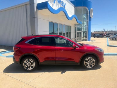 2022 Ford Escape SEL