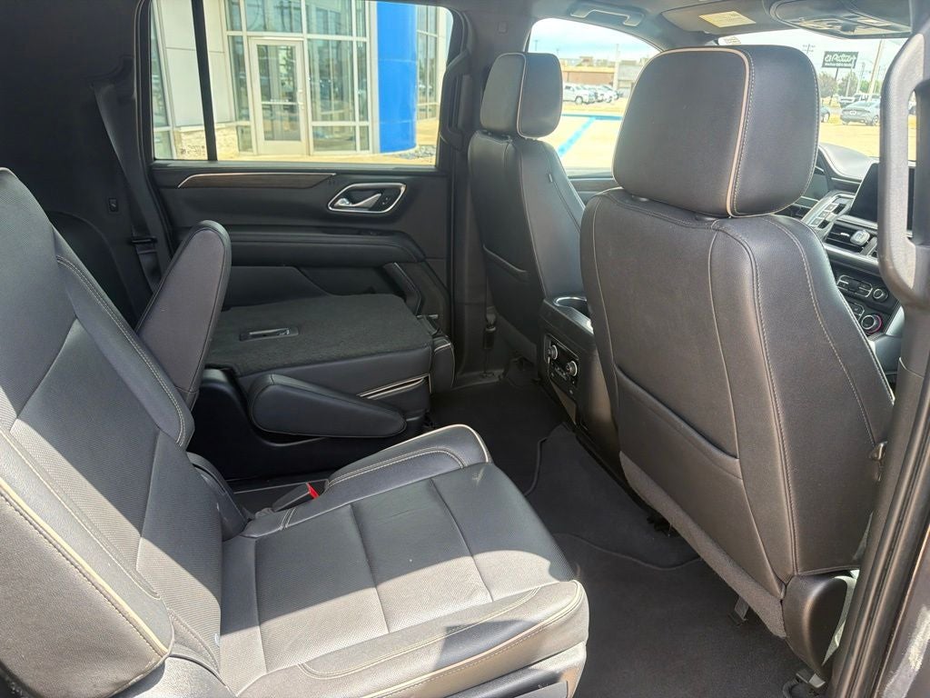 2022 Chevrolet Suburban Premier