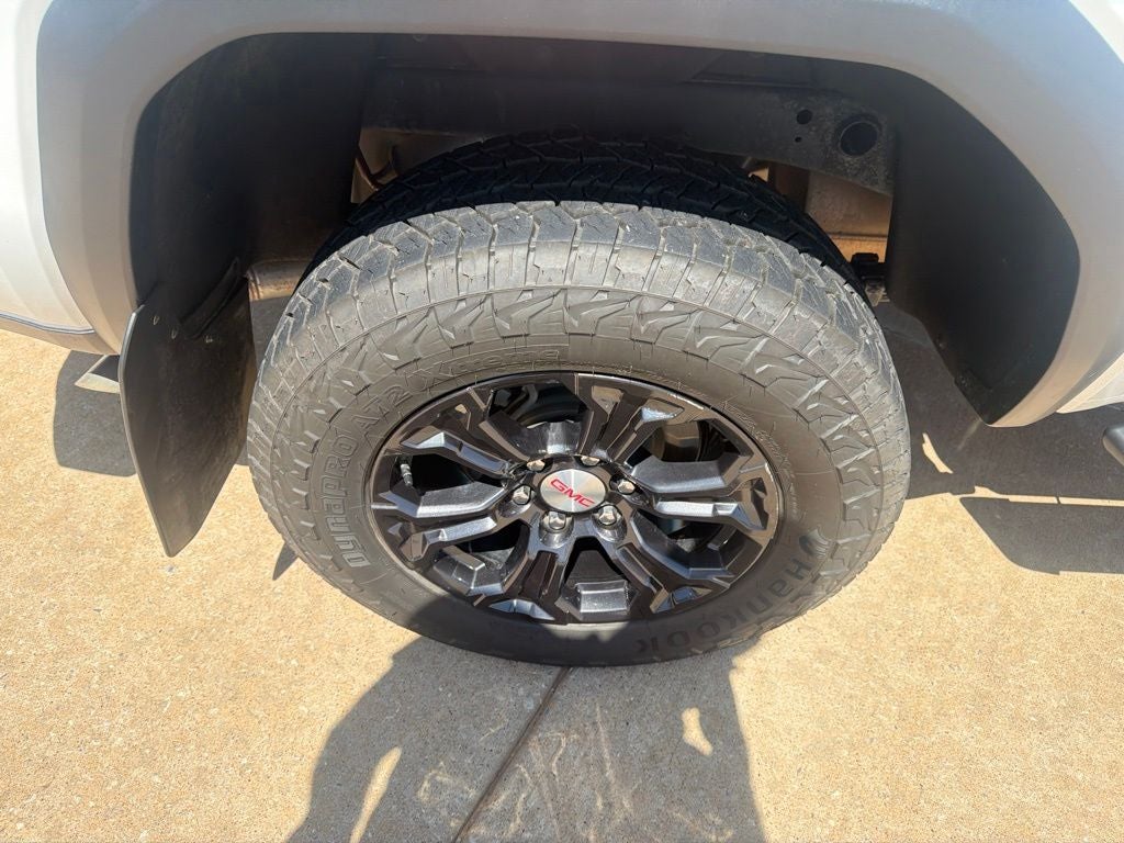 2023 GMC Canyon Elevation