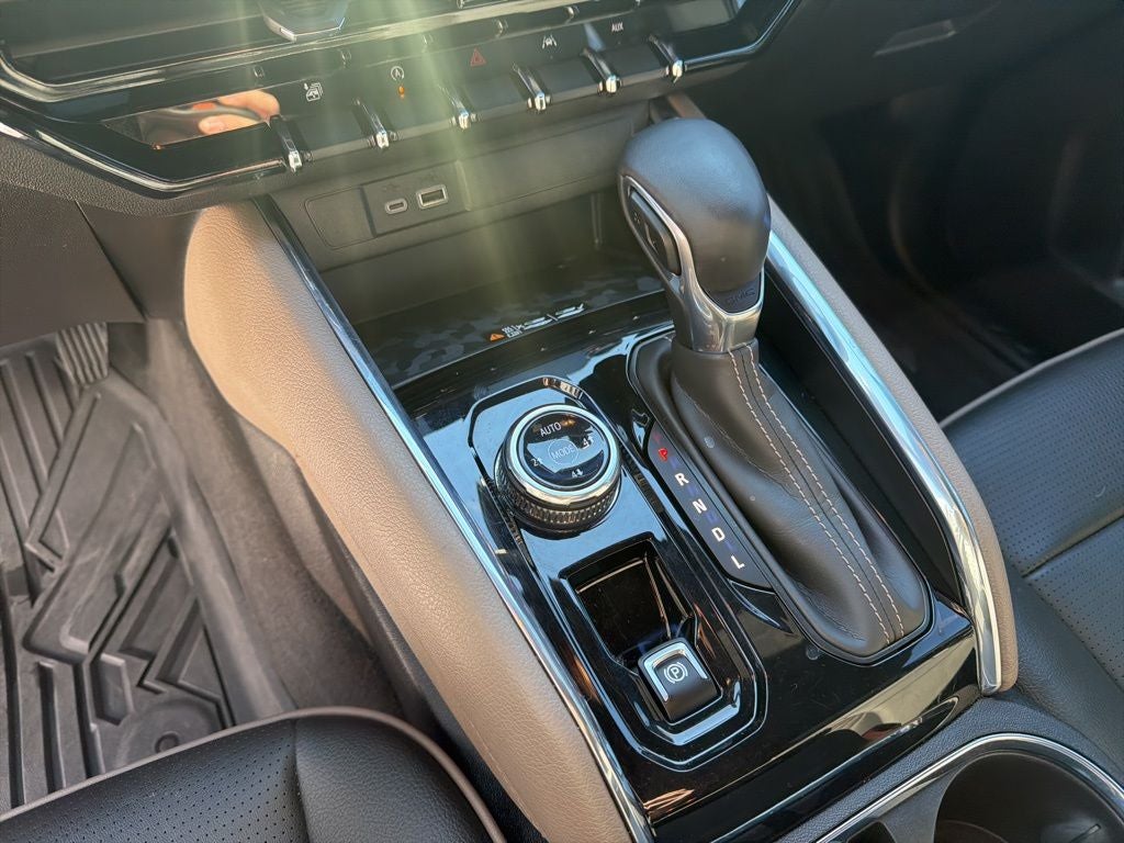 2023 GMC Canyon Denali