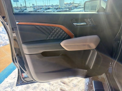 2023 GMC Canyon Denali