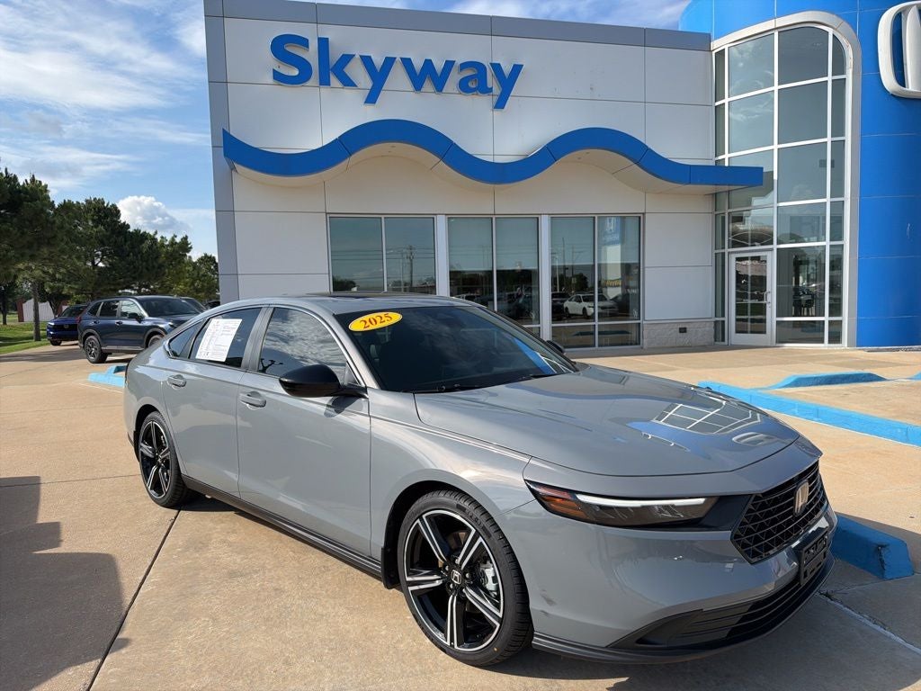 2025 Honda Accord Hybrid Sport's photo