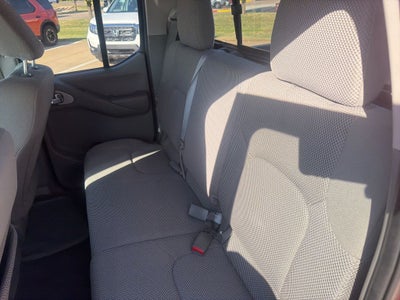 2015 Nissan Frontier SV