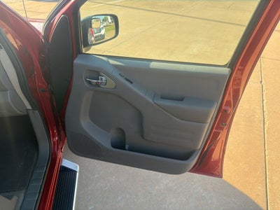 2015 Nissan Frontier SV