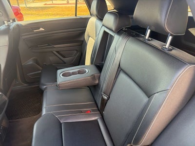 2020 Volkswagen Atlas Cross Sport 2.0T SE w/Technology