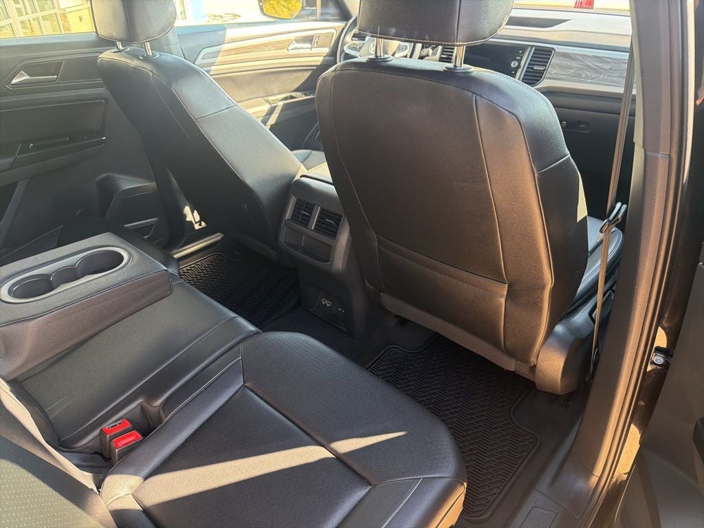 2020 Volkswagen Atlas Cross Sport 2.0T SE w/Technology