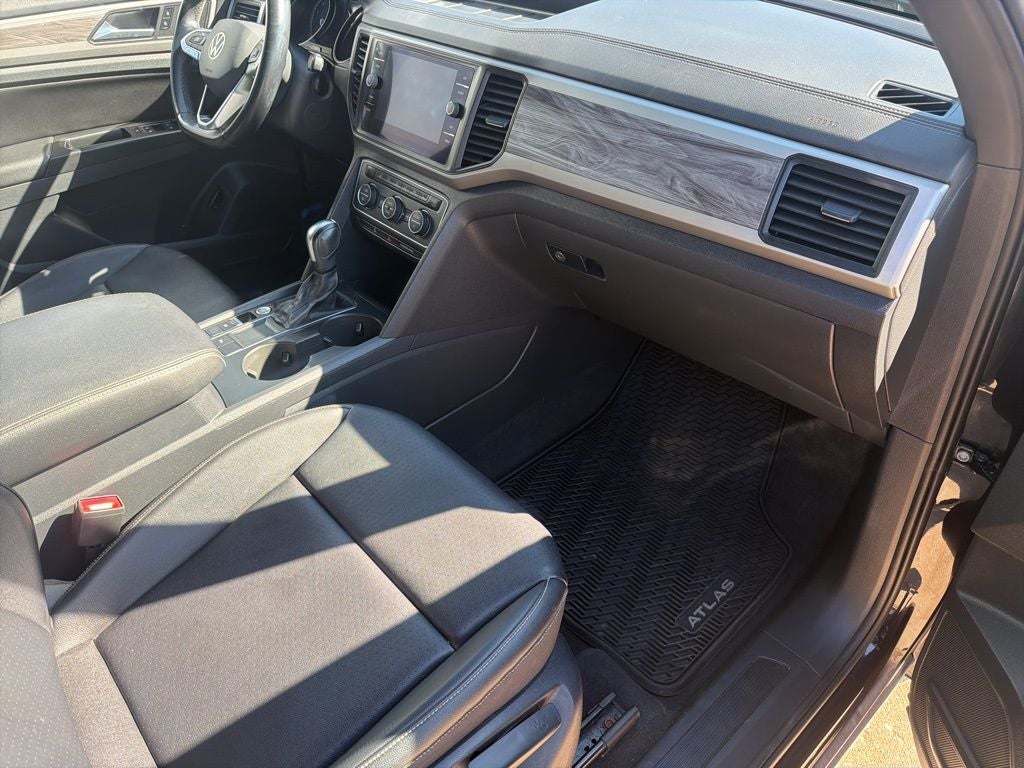 2020 Volkswagen Atlas Cross Sport 2.0T SE w/Technology