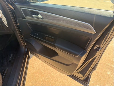 2020 Volkswagen Atlas Cross Sport 2.0T SE w/Technology