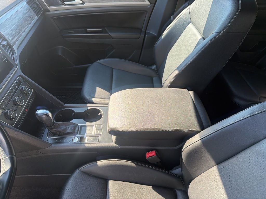 2020 Volkswagen Atlas Cross Sport 2.0T SE w/Technology