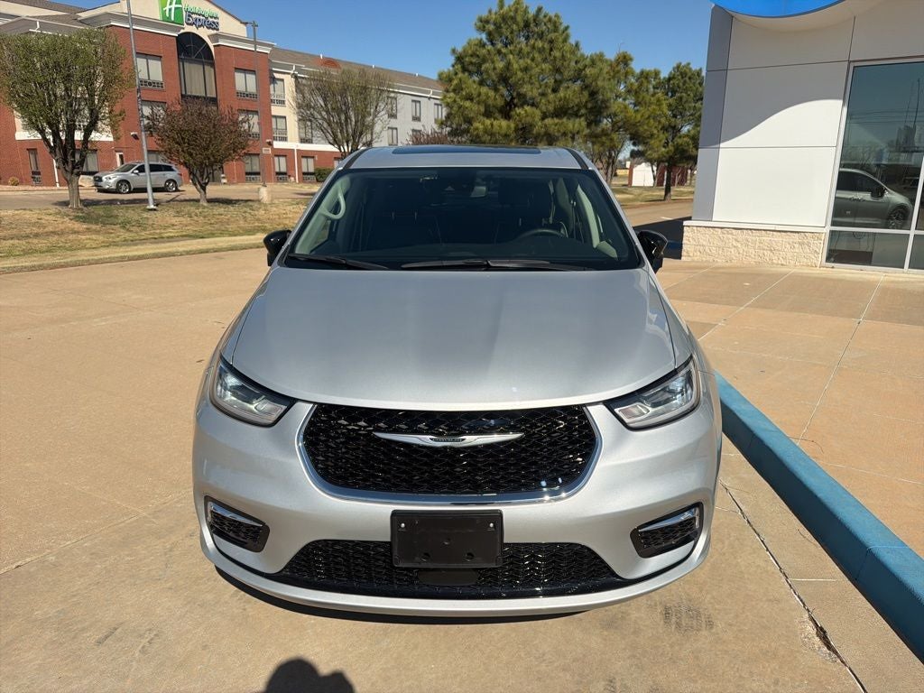 2024 Chrysler Pacifica Limited