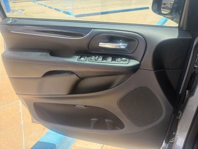 2020 Dodge Grand Caravan SE Plus