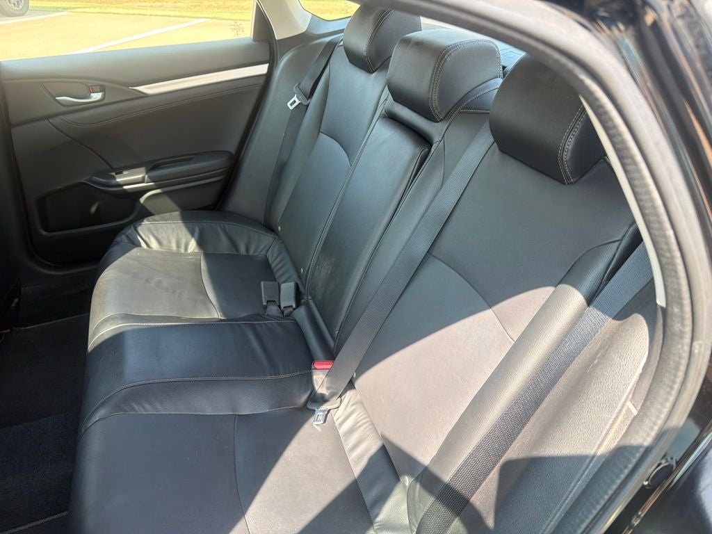 2016 Honda Civic Touring