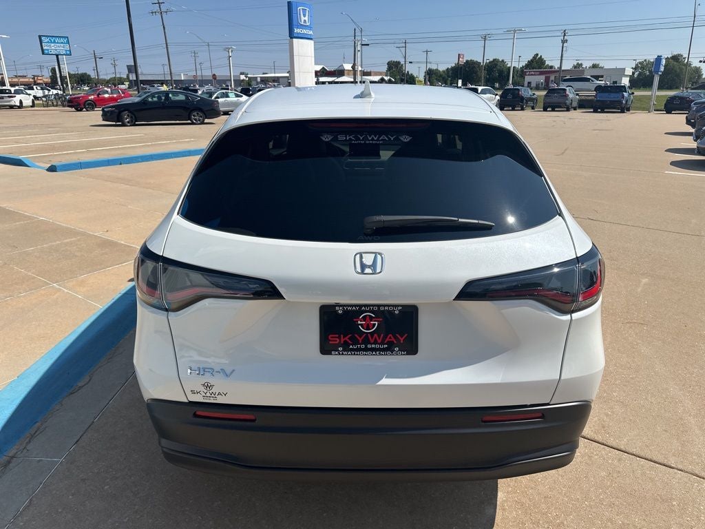 2026 Honda HR-V LX
