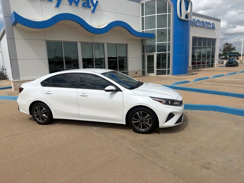 2024 Kia Forte LXS