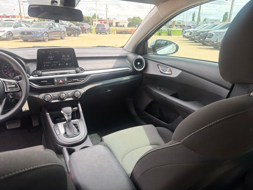 2024 Kia Forte LXS
