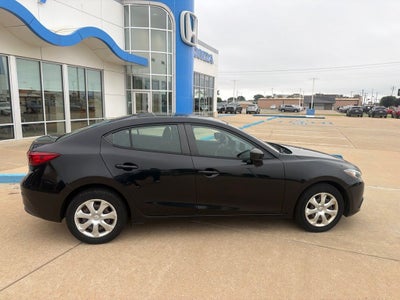 2016 Mazda Mazda3 i Sport