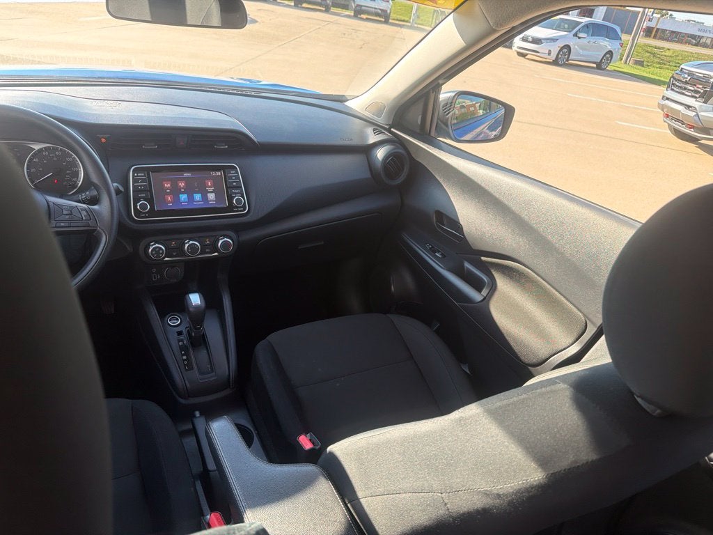 2025 Nissan Kicks Play S