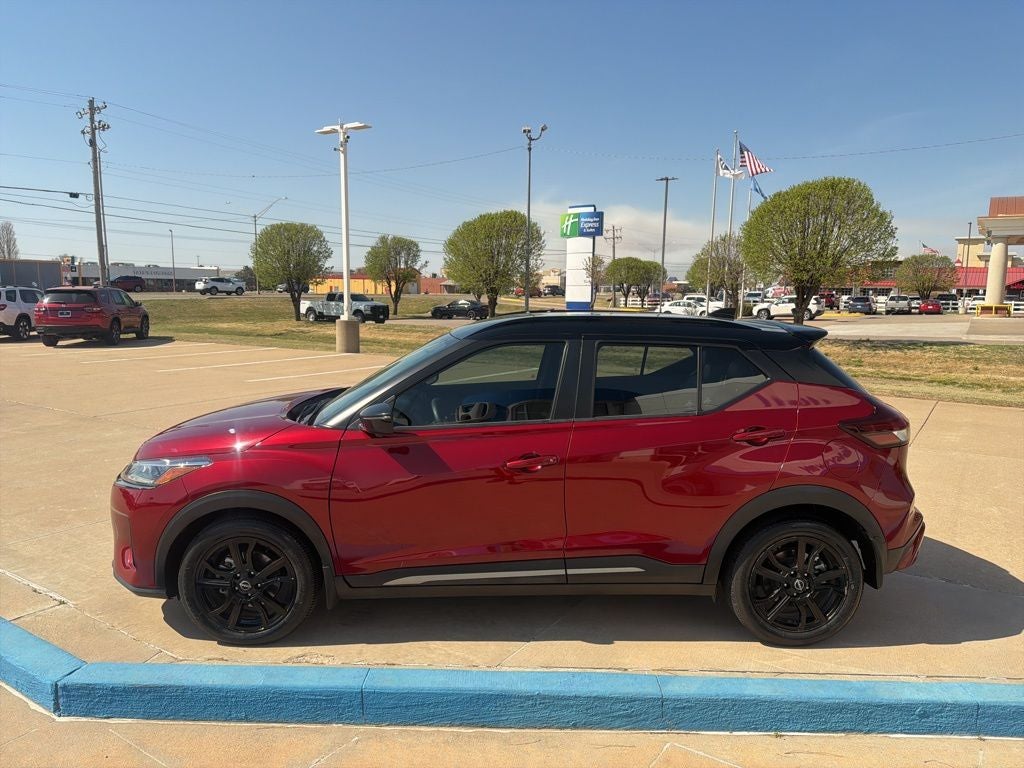 2024 Nissan Kicks SR