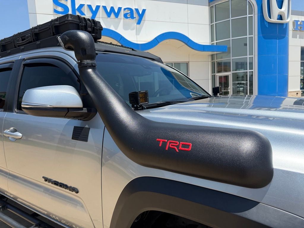 2022 Toyota Tacoma TRD Off-Road V6