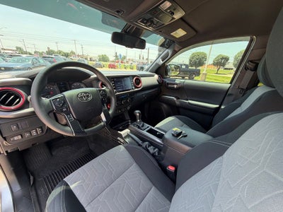 2022 Toyota Tacoma TRD Off-Road V6