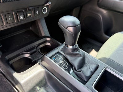 2022 Toyota Tacoma TRD Off-Road V6