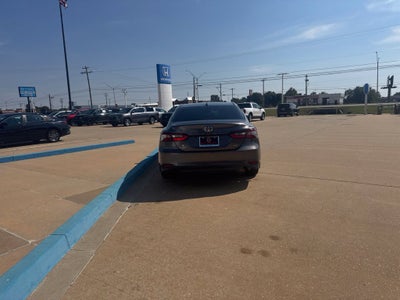 2022 Toyota Camry LE