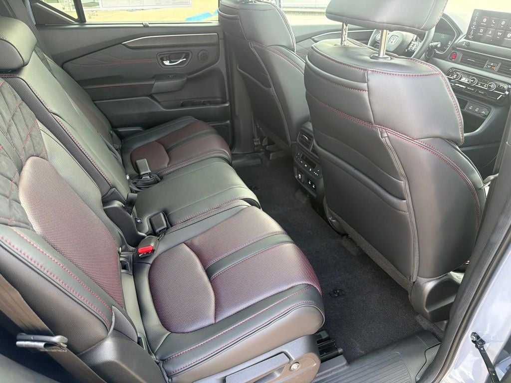 2026 Honda Pilot Black Edition