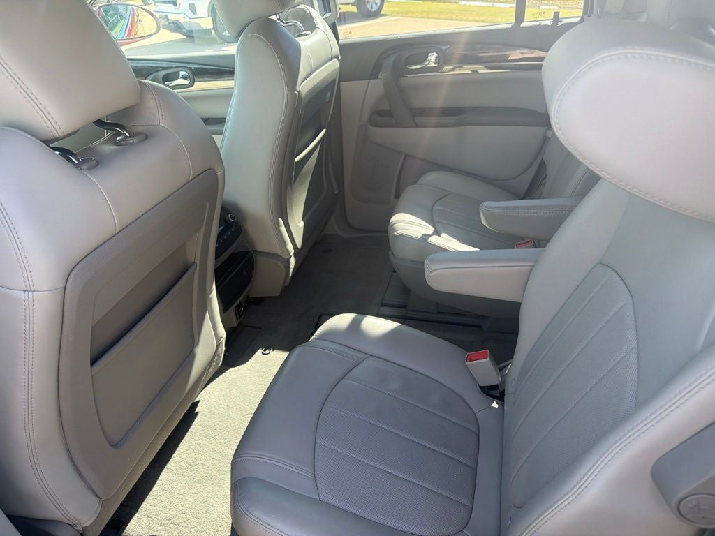 2017 Buick Enclave Leather Group