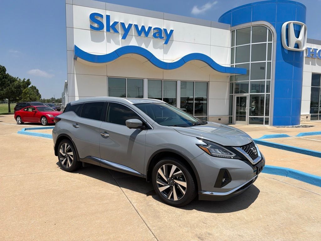 2023 Nissan Murano SL FWD's photo