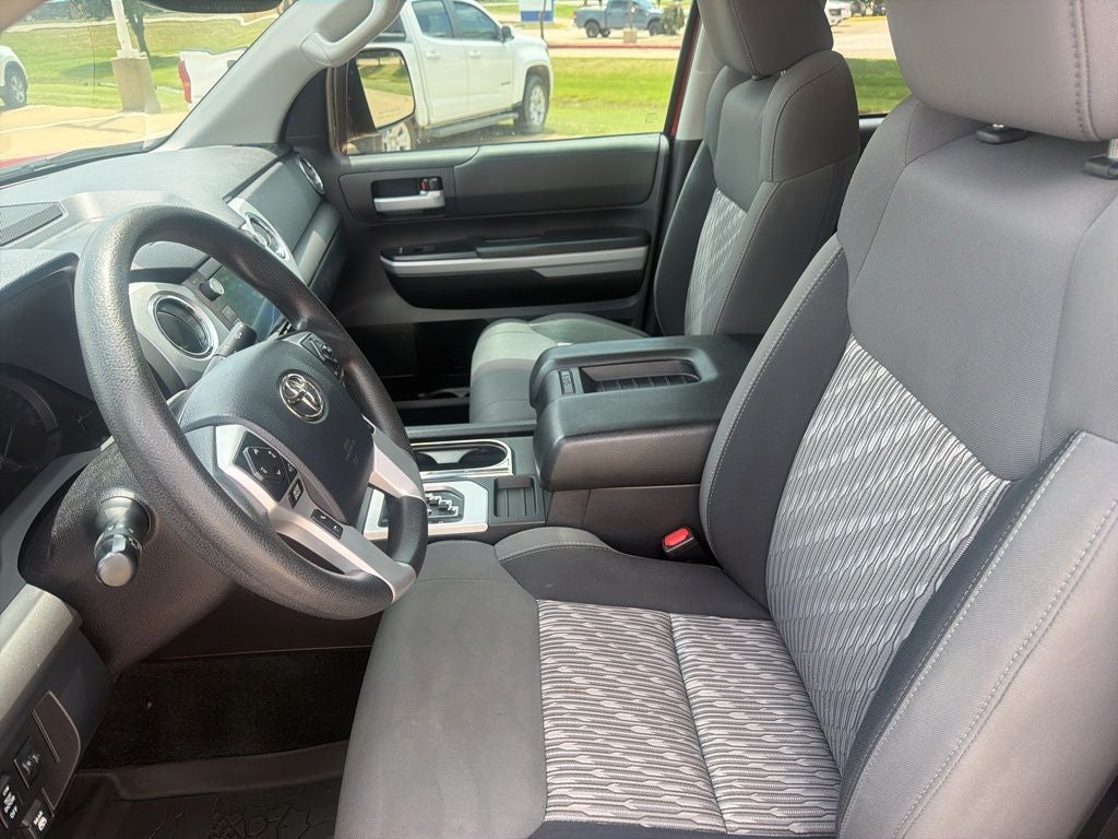 2020 Toyota Tundra SR5