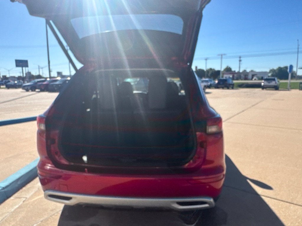2024 Mitsubishi Outlander SE