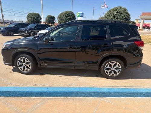 2023 Subaru Forester Premium