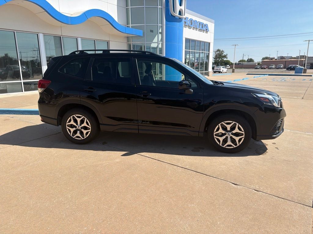 2023 Subaru Forester Premium