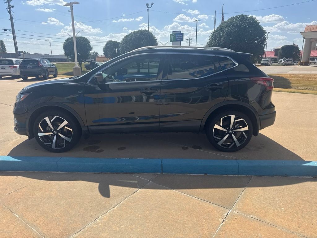 2022 Nissan Rogue Sport SL