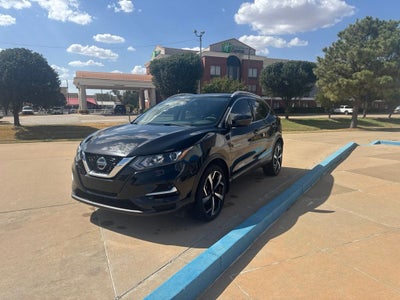 2022 Nissan Rogue Sport SL