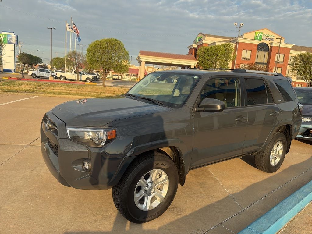 2024 Toyota 4Runner SR5