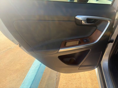 2017 Volvo XC60 T5 Inscription