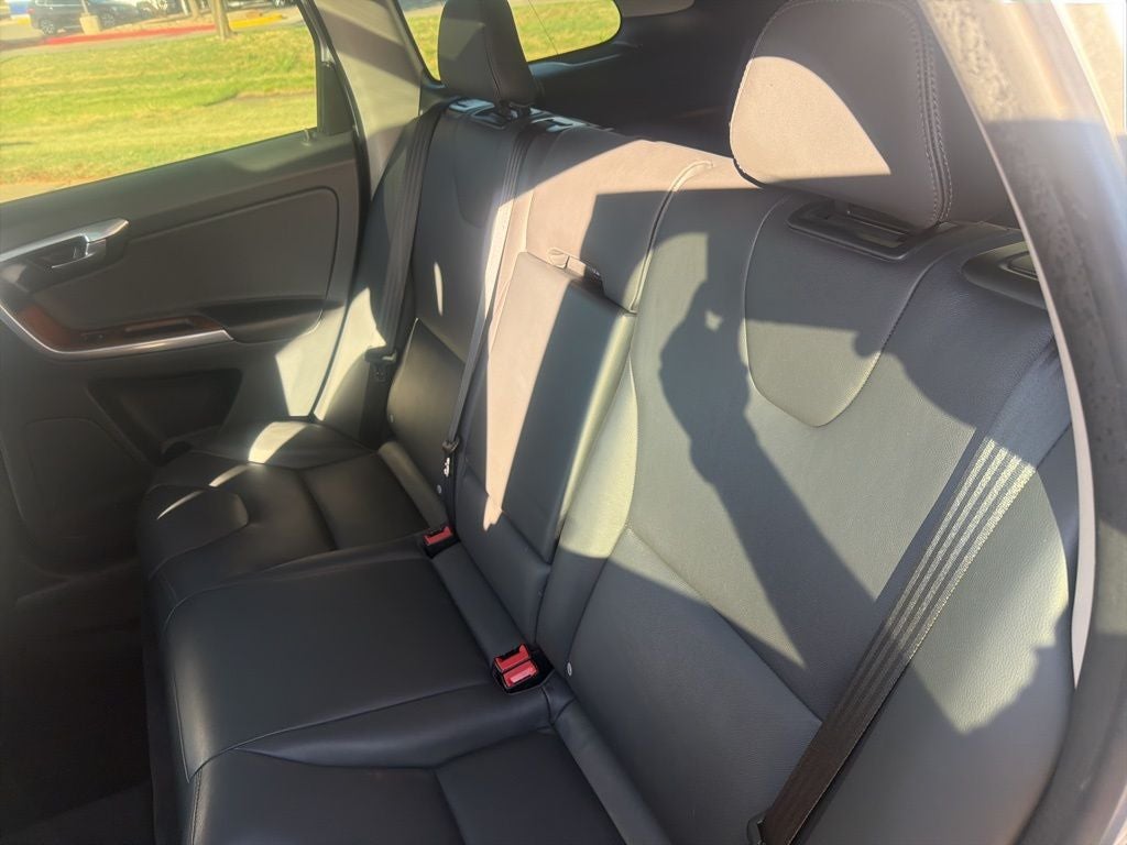 2017 Volvo XC60 T5 Inscription