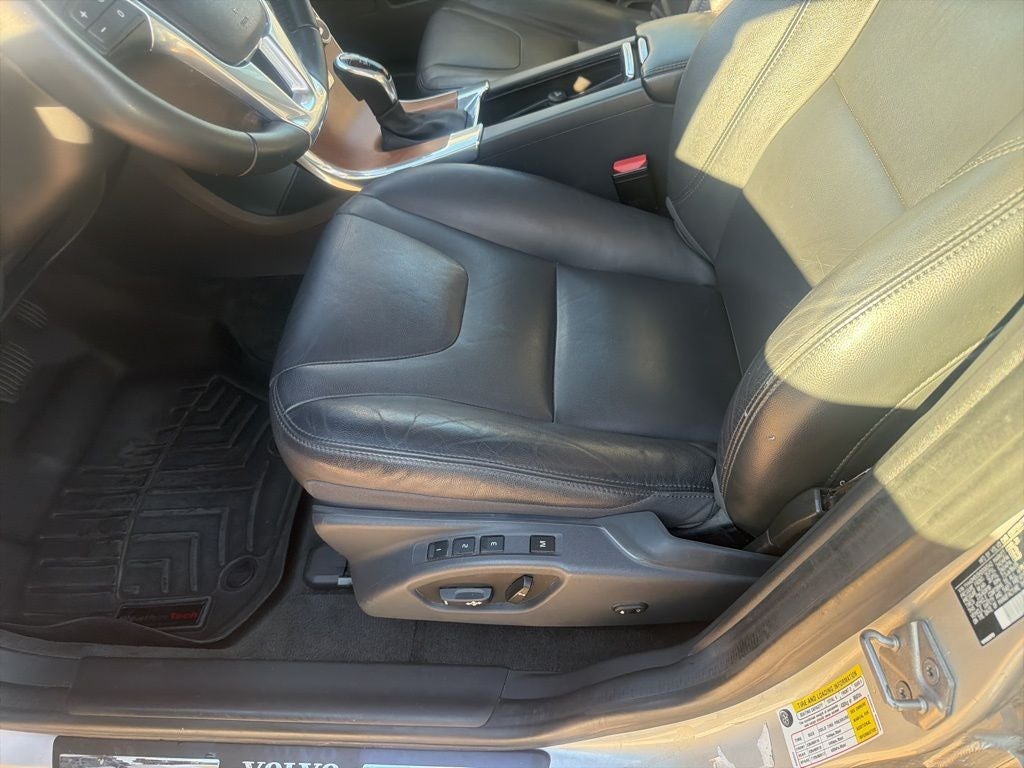 2017 Volvo XC60 T5 Inscription