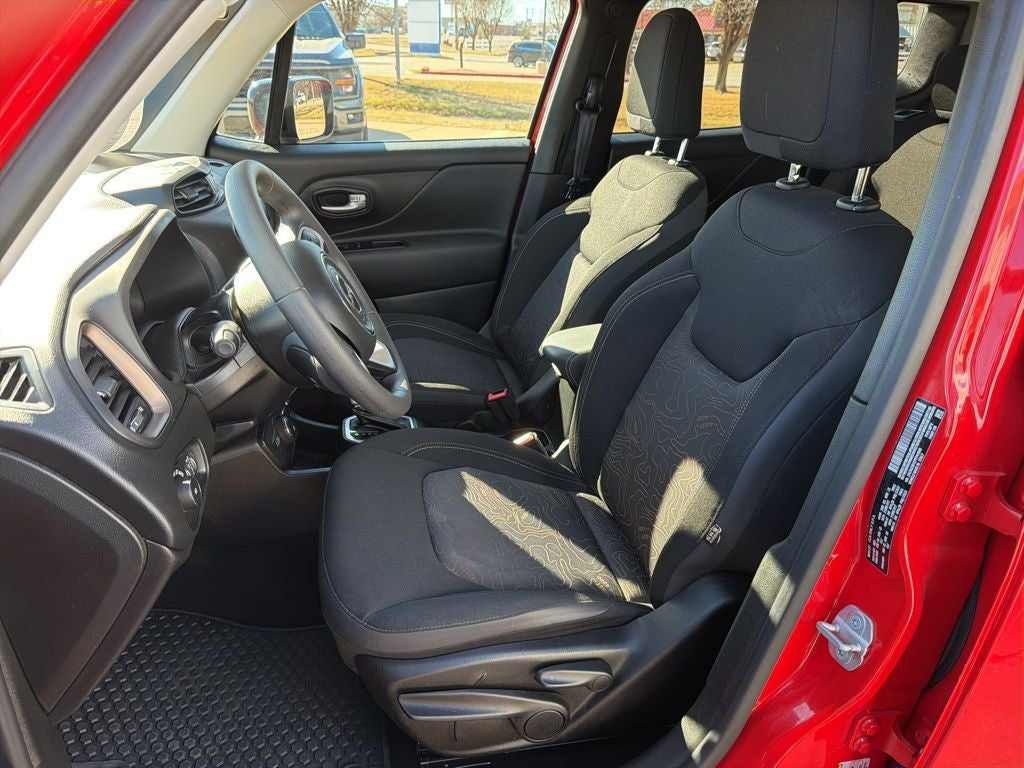 2023 Jeep Renegade Latitude